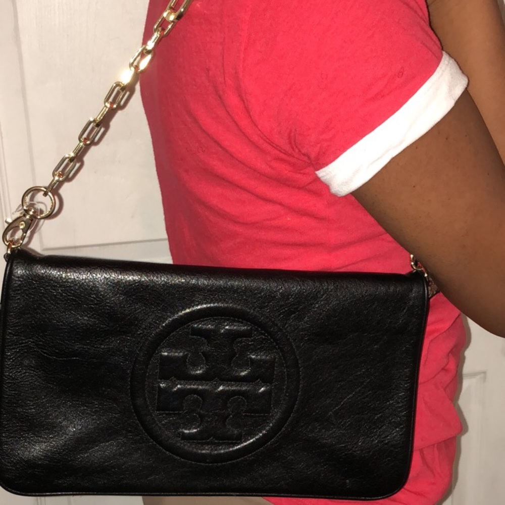 Black fold over handbag Tory Burch